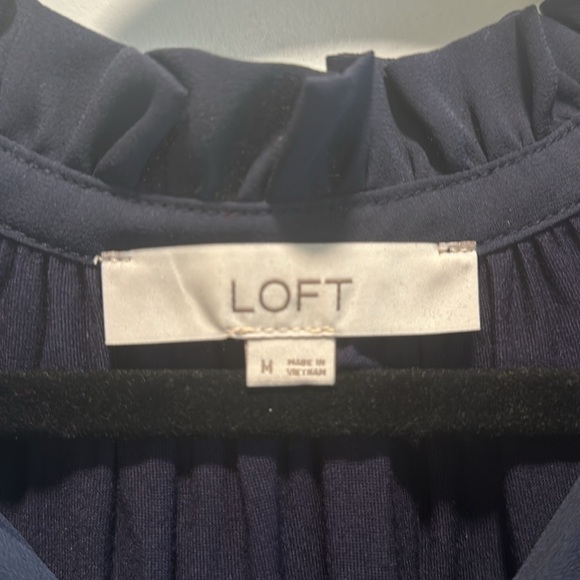 Loft sleeveless blouse - Picture 2 of 5